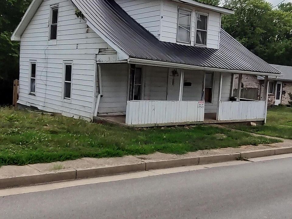 2nd image of 267 Richmond Ave
