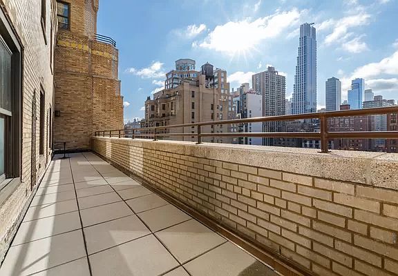 3rd image of 253 W 73rd St #11BC