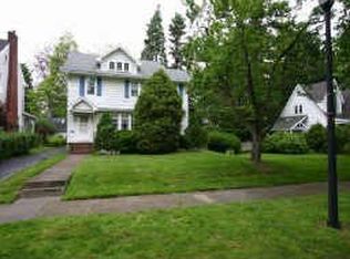 222 Elmcroft Rd, Rochester, NY 14609