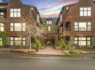 573 2nd St, Lake Oswego, OR 97034