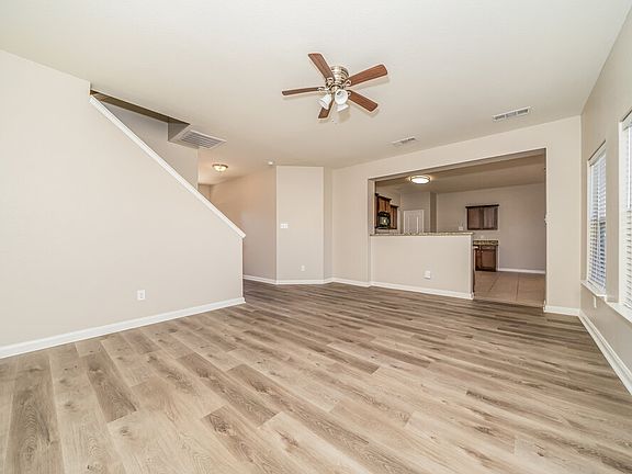 5th image of 1226 Juniper Dr