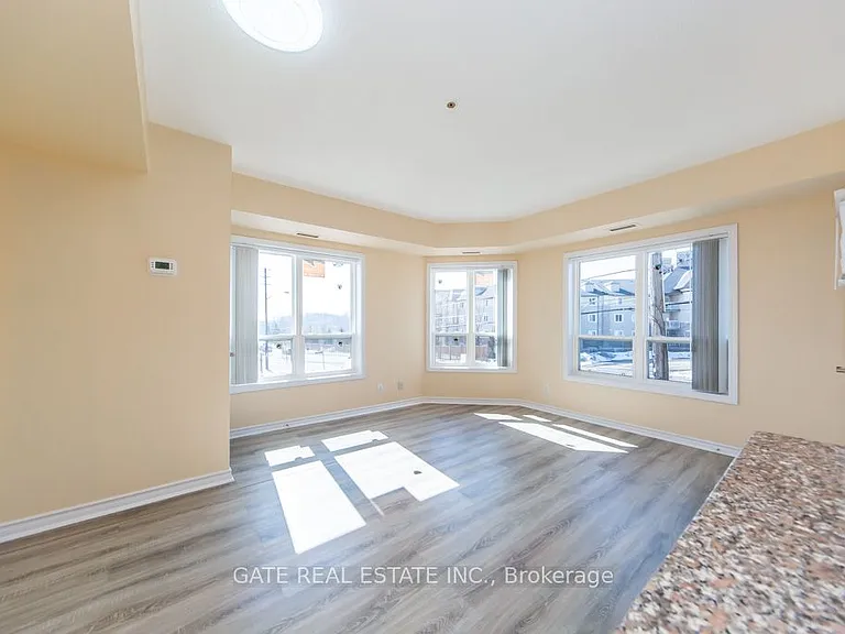 10 Mendelssohn St #117 — Photo 12
