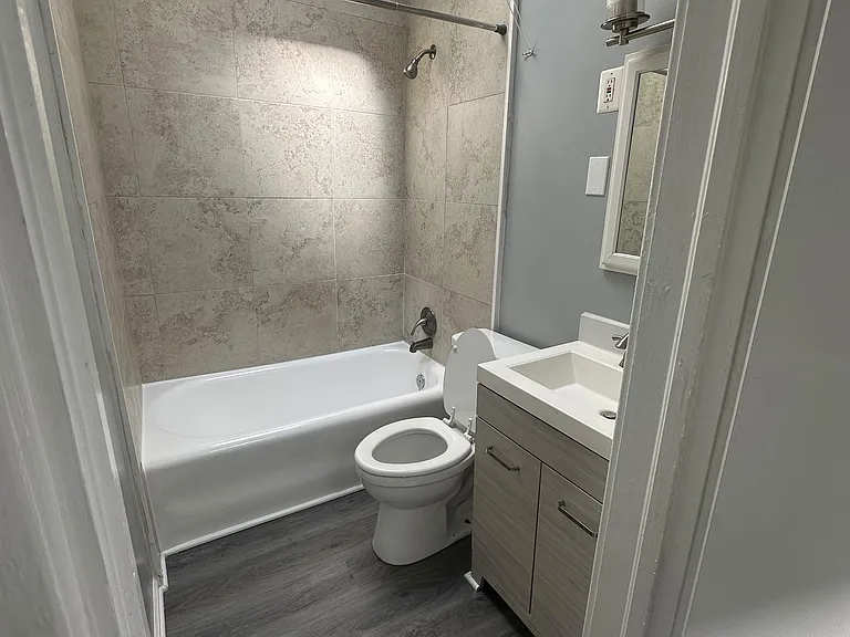 522 Chateau Ave — Photo 12