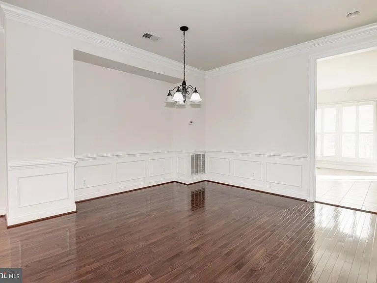 25442 Hopton House Ter — Photo 17