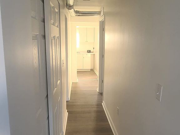 4th image of 377-387 Lechner Ave #377