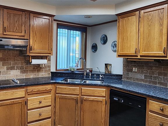 3rd image of 5900 64th Street NE #225