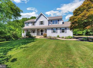 425 Lewisville Rd, Lincoln University, PA 19352