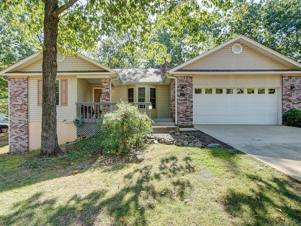 1st image of 117 Pebble Beach Ct