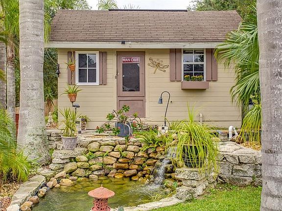 5th image of 11844 Clair Pl