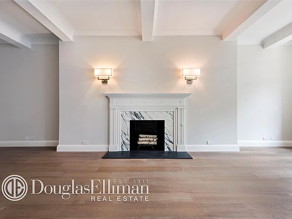 2nd image of 944 Park Ave #8