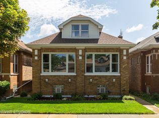 5025 N Kilbourn Ave, Chicago, IL 60630