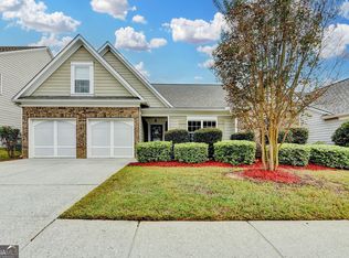 898 Harvest Brook Dr, Lawrenceville, GA 30043
