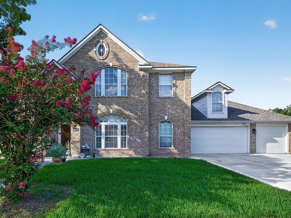 1st image of 6822 Crystal Point Dr