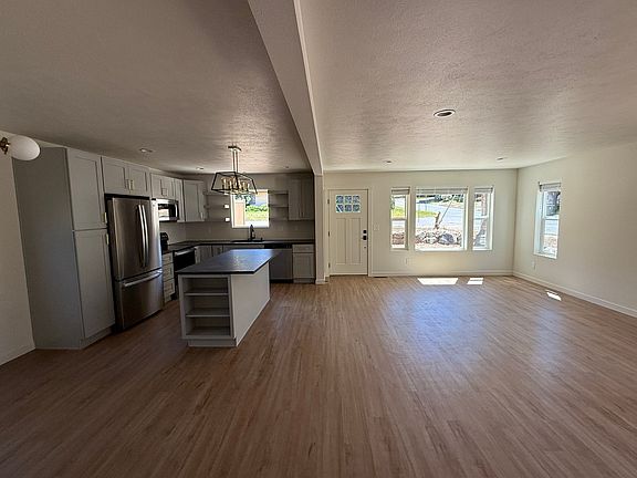Kitchen, Dining and Living Area