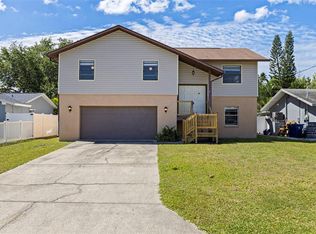 334 Crosswinds Dr, Palm Harbor, FL 34683