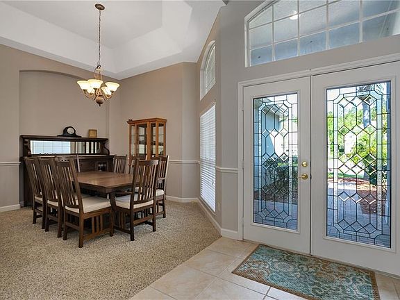 4th image of 9621 Portofino Dr