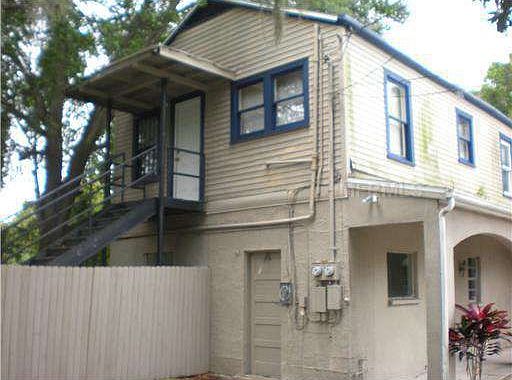 3rd image of 112 Avenue D SE