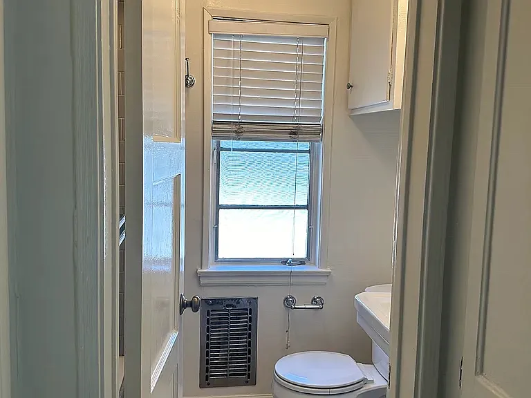 1320 N Citrus Ave #1 — Photo 8