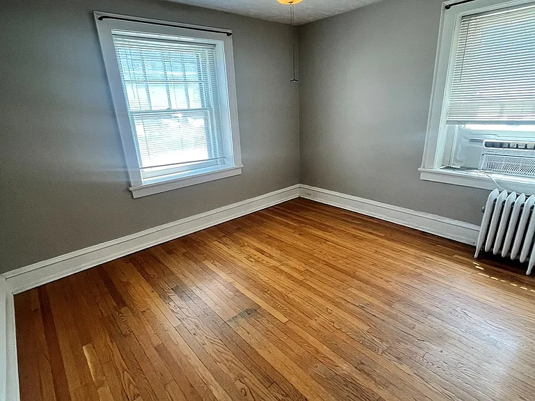 3860 Harney St — Photo 22