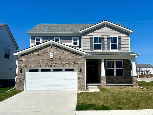 6006 Winsford Ln, Clarkston, MI 48346