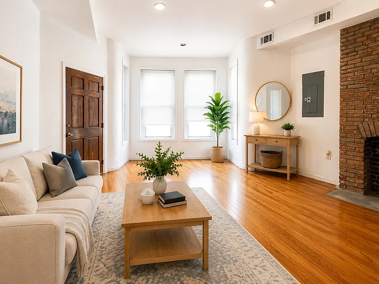 632 Florida Ave NW #2 — Photo 1