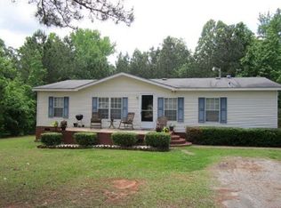 124 Barkwood Ln, Greenwood, SC 29646