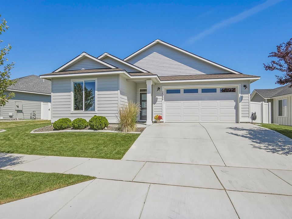 1st image of 2556 Clark Ridge Dr