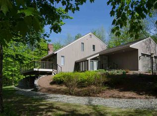 998 Wheelock Rd, Hartford, VT 05047