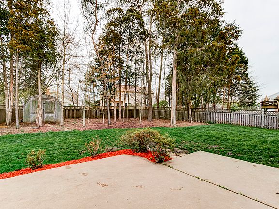 4th image of 8113 Tall Timber Dr