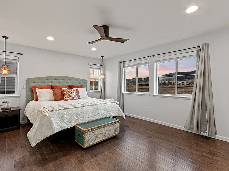 9337 Iron Mountain Way — Photo 30