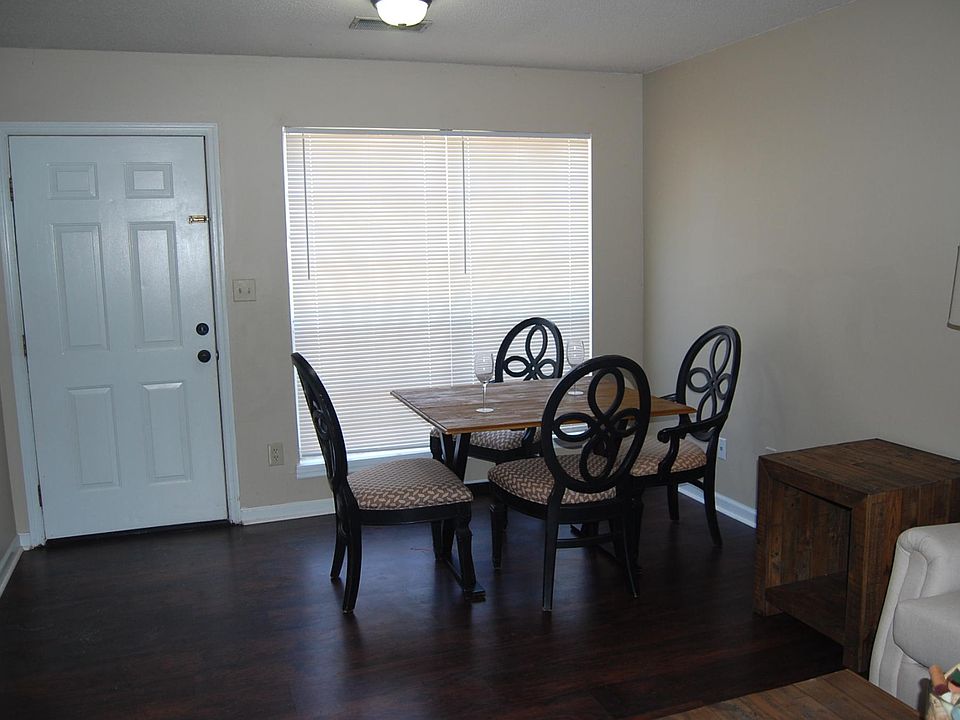 2nd image of 101 Hillsboro Ln