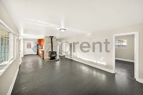 12077 Sand Ave Photo 1