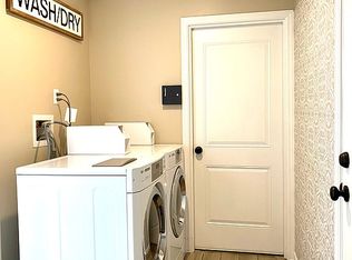 1385 Hamilton St, Elizabeth, NJ 07208