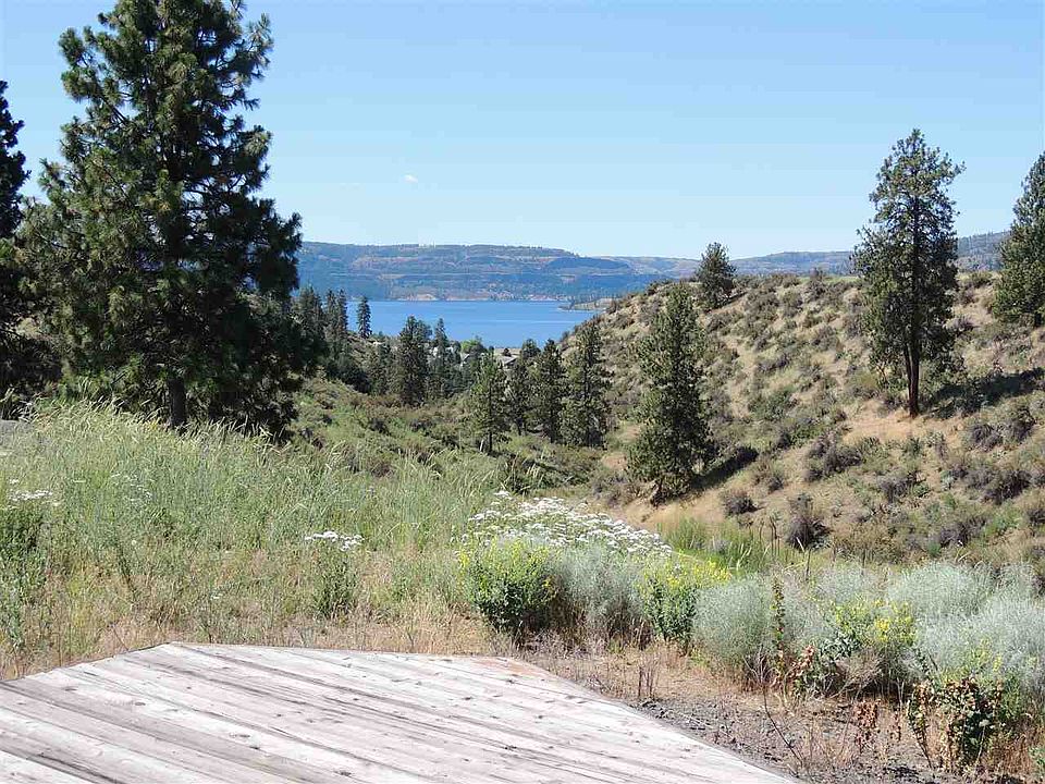 1st image of 42585 Doe Dr N