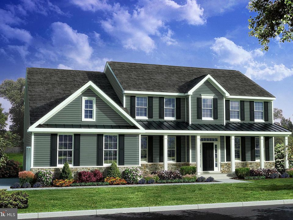 1st image of 33 Seldon Dr #1