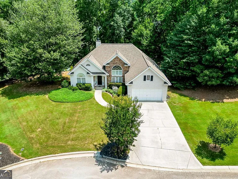 6440 Deep Woods Ct — Photo 43