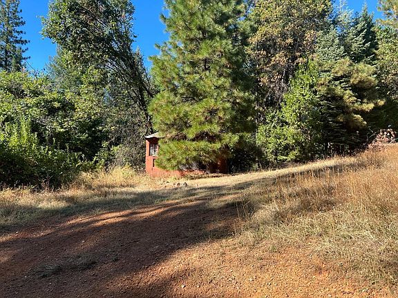 4th image of 17506 Lowell Hill Road