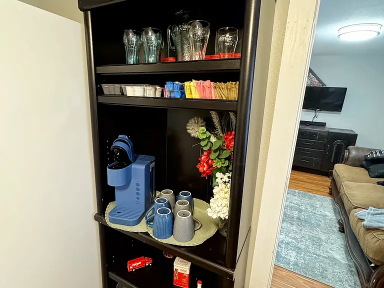2015 Beaver Ln — Photo 11