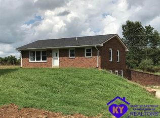 105 Kyle Ln, Hodgenville, KY 42748