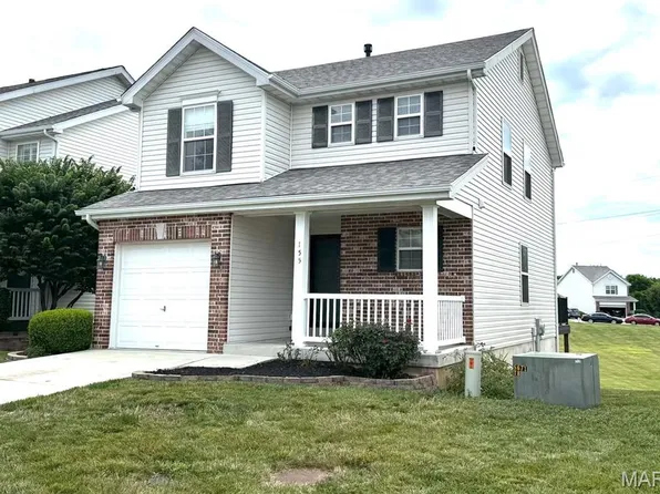 155 Roxbury Dr, O'Fallon, MO 63366