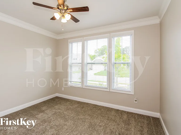 2408 Seagull Dr — Photo 12