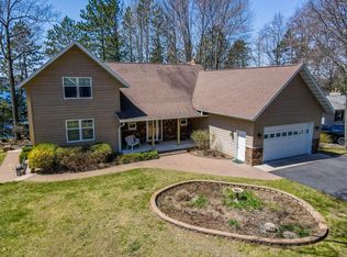 7237 Bay Rd, Rhinelander, WI 54501