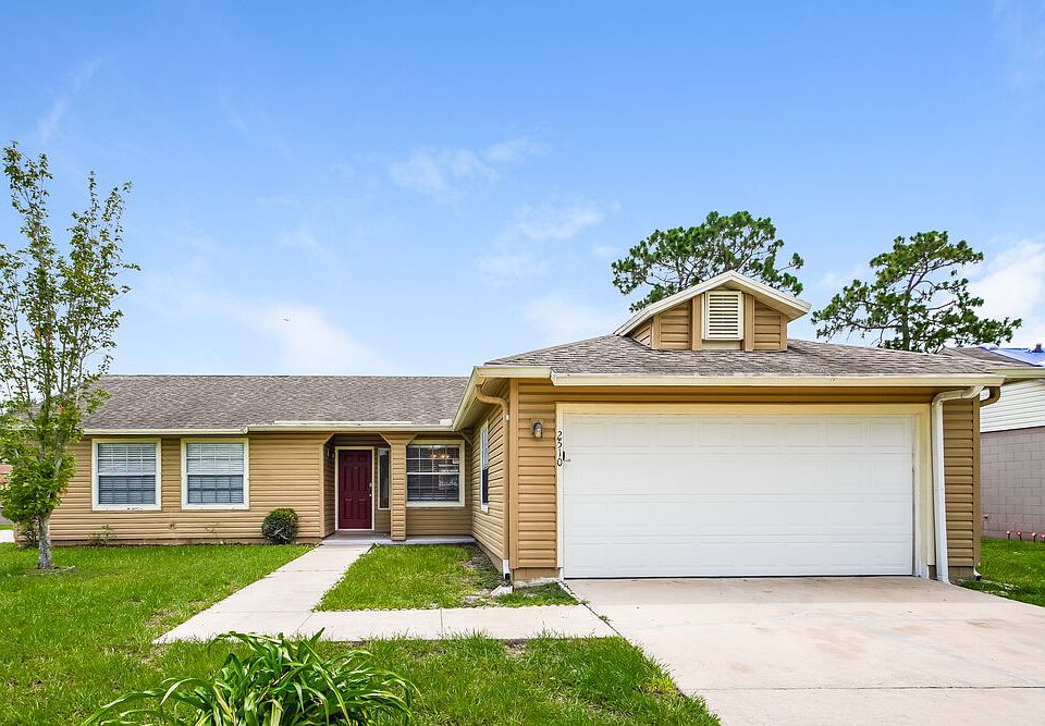 1st image of 2510 Oak Hollow Dr
