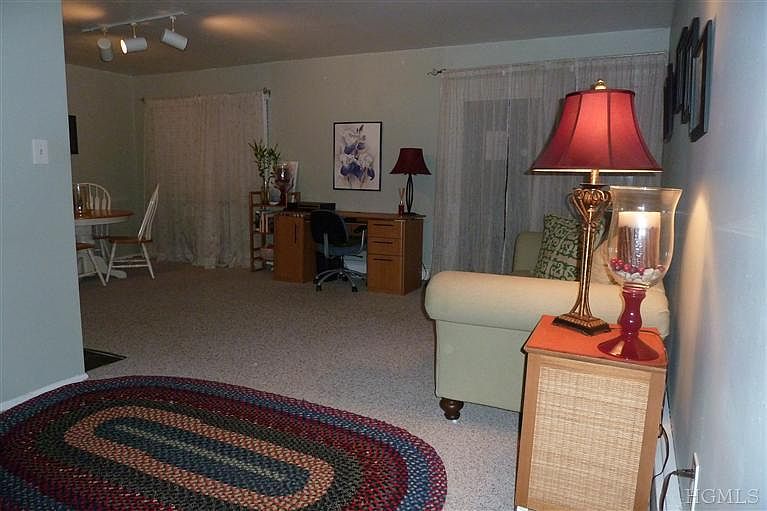 1st image of 14 Scenic Dr APT G
