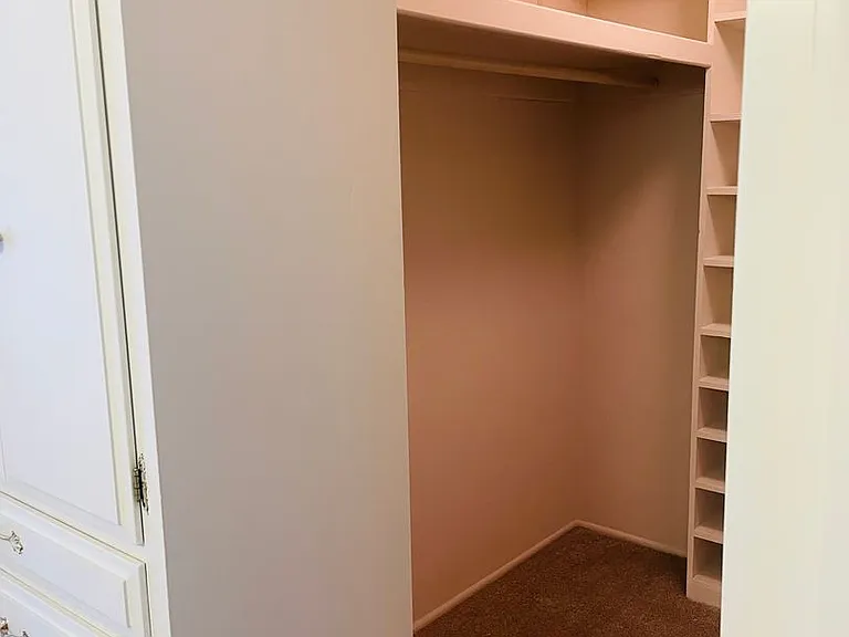 469 Kern Ave — Photo 20