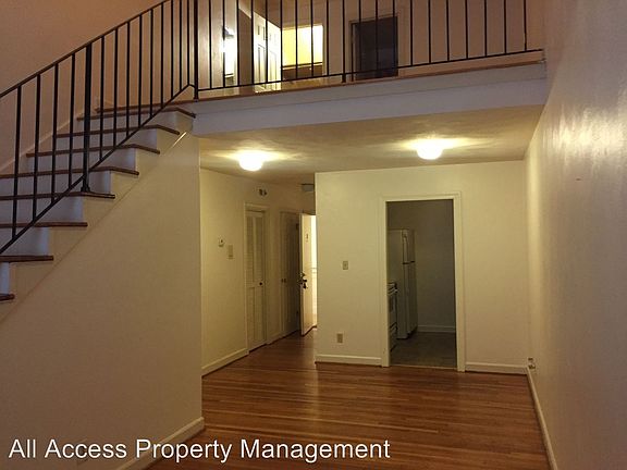 3rd image of 327 North St APT 7
