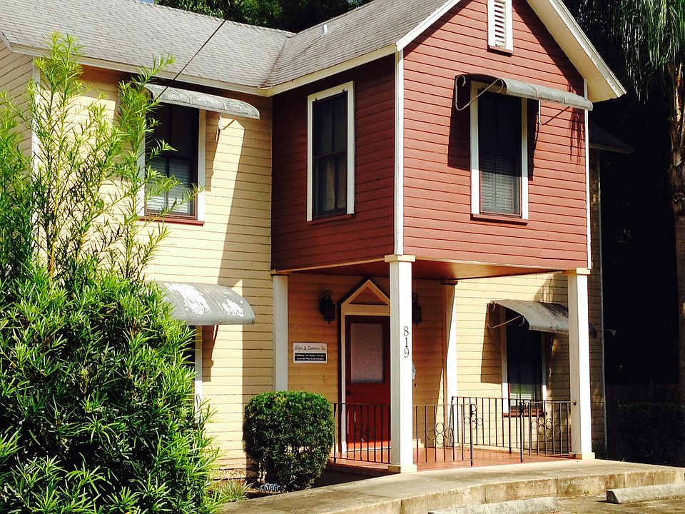1st image of 819 N Woodland Blvd