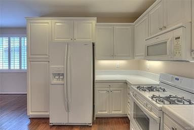 4th image of 17871 Shady View Dr Unit 48