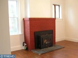 Living room & fireplace