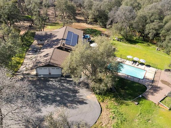 5th image of 18280 Avenida Bonita
